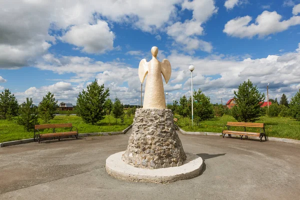 Obukhovskoye Ryssland Juli 2017 Foto Skulpturen Det Enda Hoppets Ängel — Stockfoto