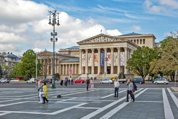 Kunstmuseum Budweiser Drehtermin April 2019 — Stockfoto