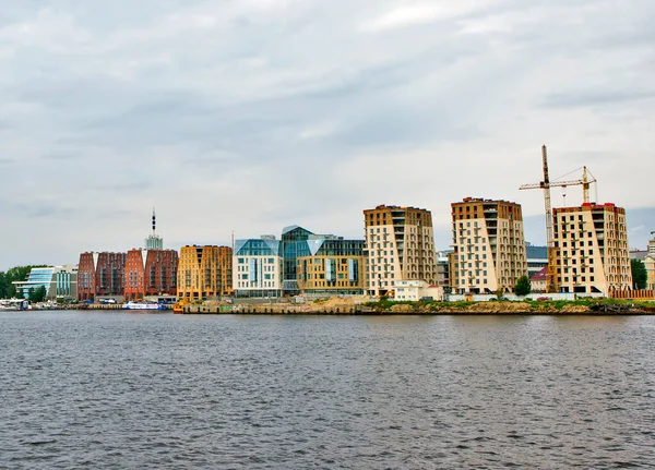 Casas Modernas Nas Margens Dvina Norte Arkhangelsk Rússia Data Tomada — Fotografia de Stock