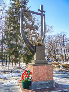 EKATERİNBURG, RUSSIA - 19 Mart 2015: Ölenlerin Anıtı Fotoğrafları.