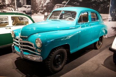 VERKHNYAYA PYSHMA, RUSSIA - 12 Haziran 2019: Yüksek rütbeli devlet adamları için tasarlanan araba fotoğrafları. Otomobil ekipmanları müzesi UMMC 