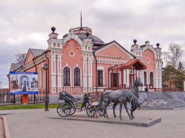 TOBOLSK, RUSSIA - 15 Ekim 2013: Heykel Fotoğrafı 