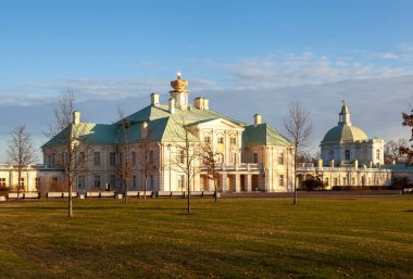 LOMONOSOV, RUSSIA - 24 Kasım 2019: fotoğraf Grand Menshikov Sarayı. Oranienbaum.