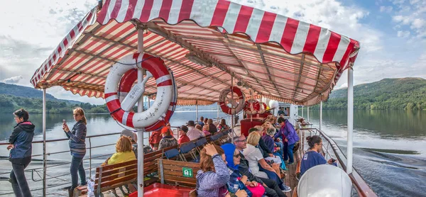 Agotado Gran Bretaña Agosto 2019 Foto Pasajeros Viejo Barco Vapor — Foto de Stock