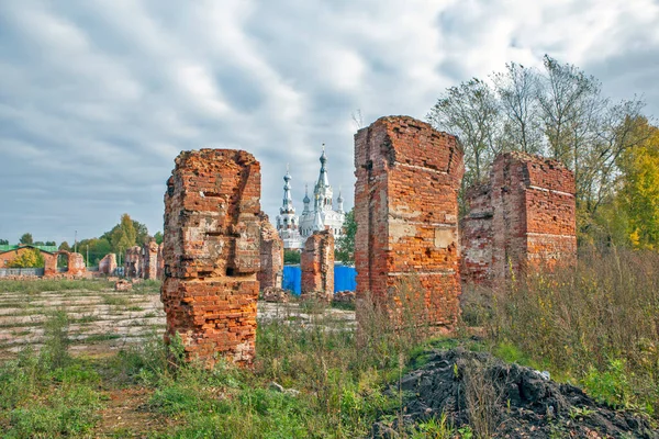 Ruínas Arena Regimento Cavalaria Modelo Pavlovsk São Petersburgo Rússia — Fotografia de Stock