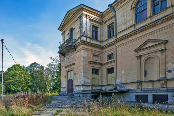 Peterhof Rusia Septiembre 2019 Foto Del Palacio Del Gran Duque —  Fotos de Stock