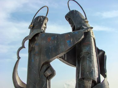 NIZHNY TAGIL, RUSSIA - 19 Şubat 2013: Peter ve Fevronia Anıtı Fotoğrafı.