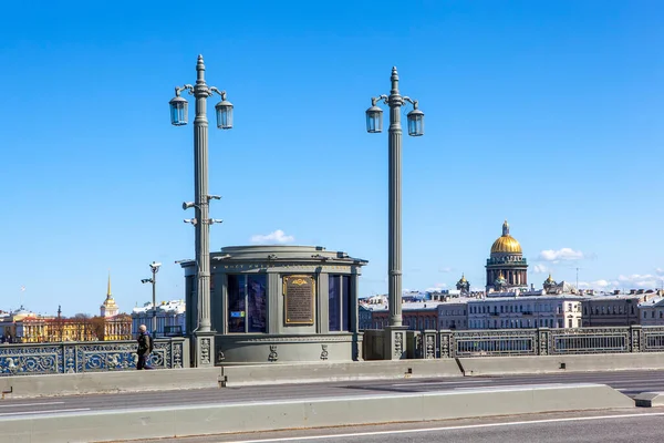 One Pavilions Lanterns Annunciation Bridge Saint Petersburg Russia — Stock Photo, Image