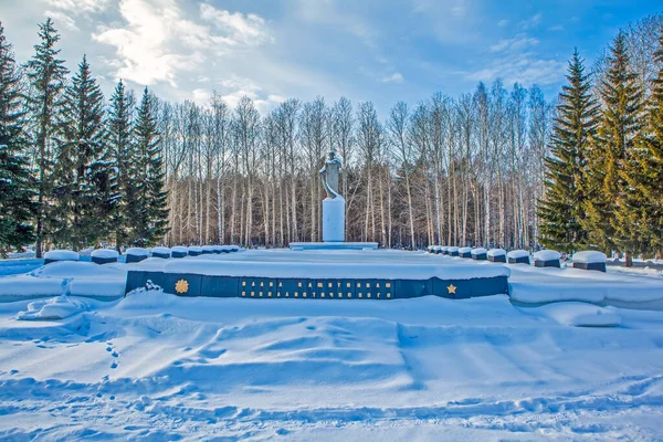 Nizhny Tagil Ρωσία Φεβρουάριος 2020 Φωτογραφία Από Μνημείο Της Δόξας — Φωτογραφία Αρχείου