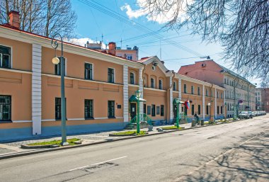PETERSBURG, RUSSIA - 23 NİSAN 2020 Apartman binası ve hamamları fotoğrafı. A.N. Lodygin 'in atölyesi. Fenerler müzesi..