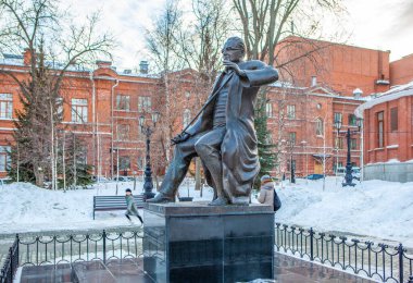 Besteci Zagir Garipovich Ismagilov 'un anıtı. Ufa. Bashkortostan Cumhuriyeti. - Rusya. 18 Mart 2021