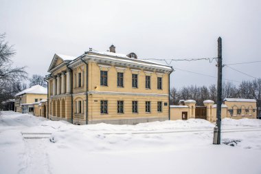 Deryabina 'nın evi, daha çok 