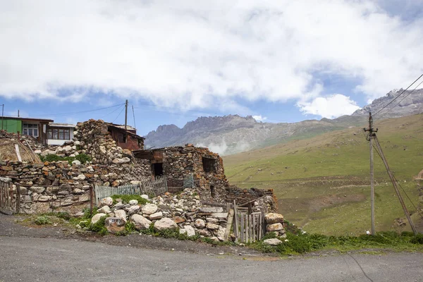 Pueblo Kamunta Mountain Digoria Osetia Del Norte Rusia Mayo 2021 — Foto de Stock