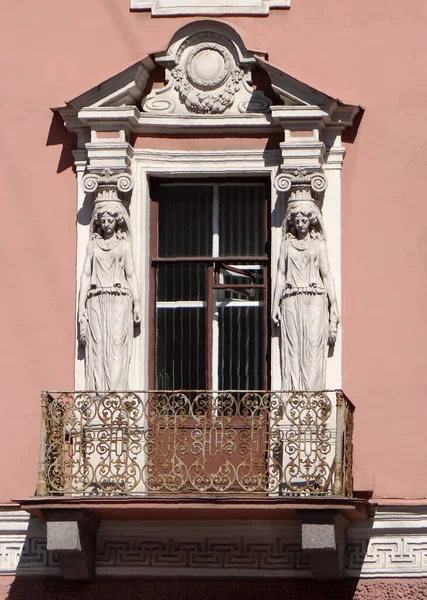 Balkon Mit Karatiden Das Profitable Haus Tupikows Newski Aussicht Petersburg — Stockfoto
