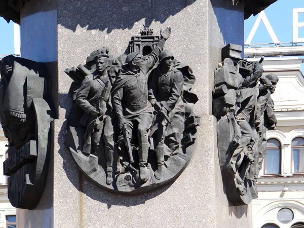 Oval Hochrelief Angriff Fragment Des Obelisken Der Heldenstadt Leningrad Wosstanija — Stockfoto