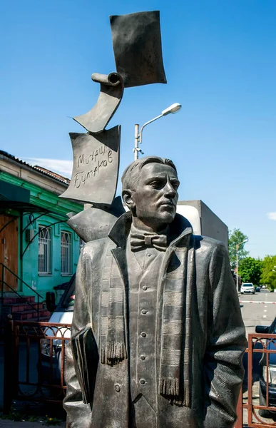 Monument Mikhail Bulgakov Prospekt Mira Vladikavkaz North Ossetia Russia May — Stock Photo, Image