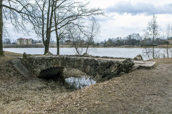 Tuff Bridge Island Love Oryol Park Strelna Petersburg Russia April — Stock Photo, Image