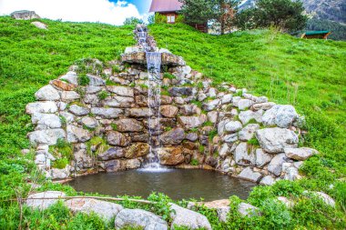 Yapay çağlayan şelale. 