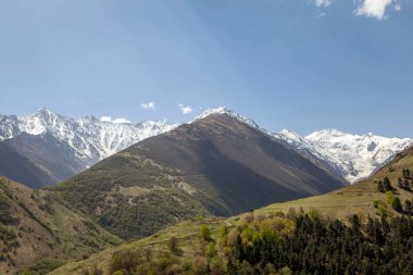 Karmadon Boğazı. Kuzey Osetya. - Rusya. 14 Mayıs 2021
