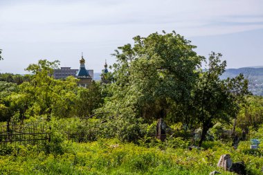 Pyatigorsk mezarlığına defnedildi. Pyatigorsk 'ta. Stavropol bölgesi. - Rusya. 21 Mayıs 2021