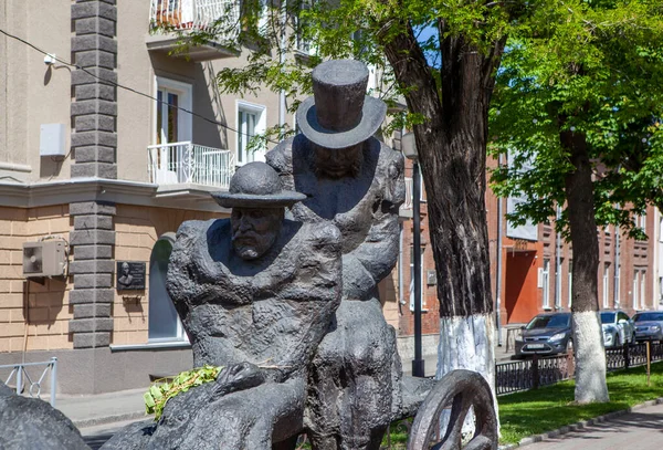 Sculpturale Groep Poesjkin Gaat Vladikavkaz Binnen Vladikavkaz Noord Ossetië Rusland — Stockfoto