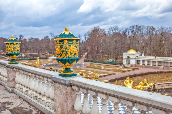 Vases Sur Clôture Plate Forme Observation Grande Cascade Petrodvorets Peterhof — Photo