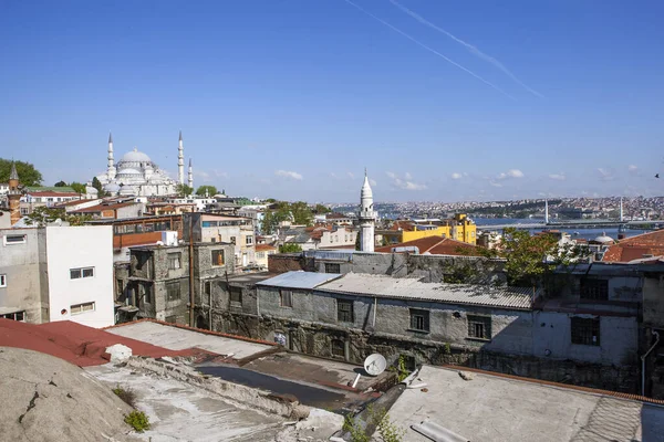 Blick Auf Die Süleymaniye Moschee Und Die Golden Horn Bridge — Stockfoto