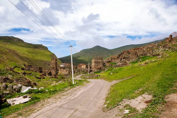 Kuleleri Olan Çok Katlı Binaların Ortaçağ Mimari Kompleksi Digoria Dağı — Stok fotoğraf