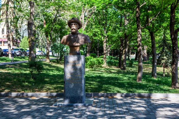 Kosta Khetagurov纪念碑 Pyatigorsk 斯塔夫罗波尔地区 俄罗斯 2021年5月20日 — 图库照片
