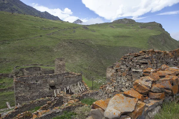 Kuleleri Olan Çok Katlı Binaların Ortaçağ Mimari Kompleksi Digoria Dağı — Stok fotoğraf