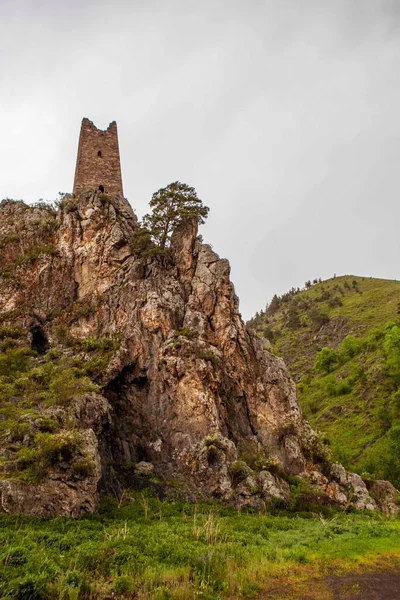 Torre Complexo Vovnushki Garganta Guloikhi República Inguchétia Rússia Maio 2021 — Fotografia de Stock