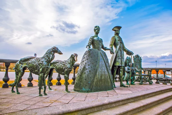 Skulpturgruppen Tsarens Familj Promenad Skulptör Shemyakin Strelna Sankt Petersburg Ryssland — Stockfoto