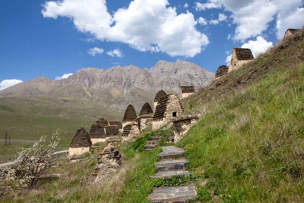 Ölüler Şehri Veya Dargavssky Mezarlığı Dargavlar Kuzey Osetya Rusya Mayıs — Stok fotoğraf