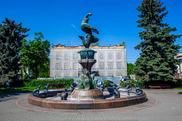 Soslan Danzante Sulla Ciotola Uatsamonga Fontana Monumento Nart Soslan Vladikavkaz — Foto Stock