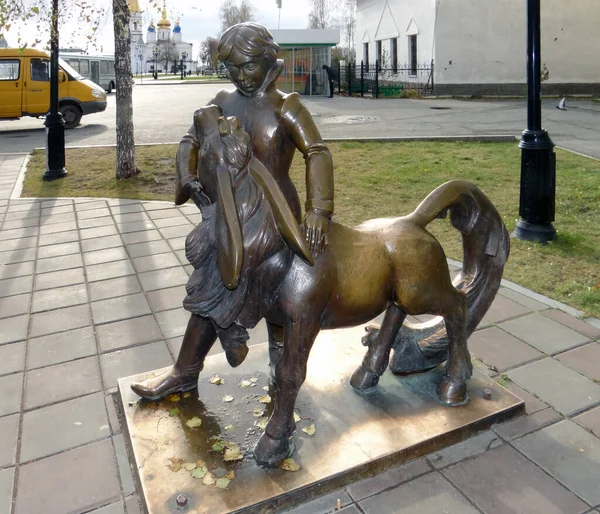 Skulptur Ivan Und Das Kleine Bucklige Pferd Aus Dem Märchen — Stockfoto