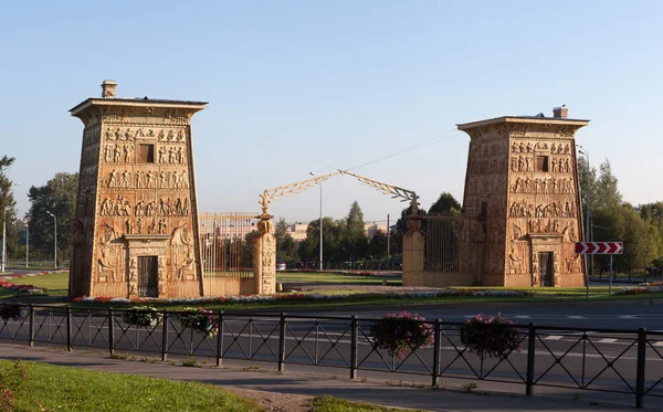 Mısır kapısı. Puşkin kasaba. Saint Petersburg. Rusya.