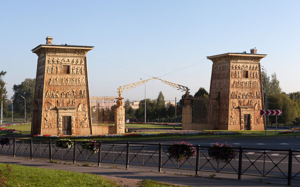 Египетские ворота. Город Пушкин. Санкт-Петербург. Россия
.