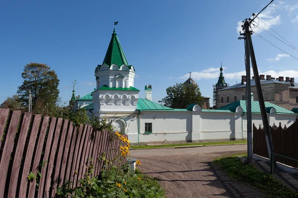 Staroladozhsky nikolsky klooster. Rusland. — Stockfoto