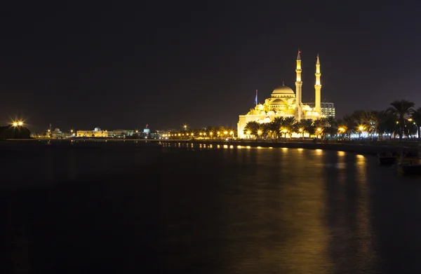 Al Noor Mosque. Sharjah. United Arab Emirates. — Stock Photo, Image