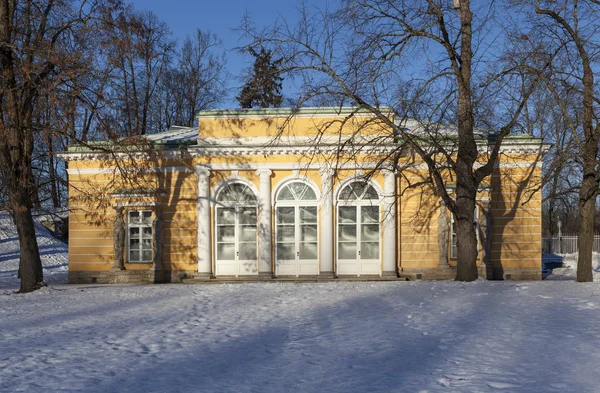 Catherine Park. Pavilon "Večerní sál." Puškin (Carskoje Selo) Rusko. — Stock fotografie