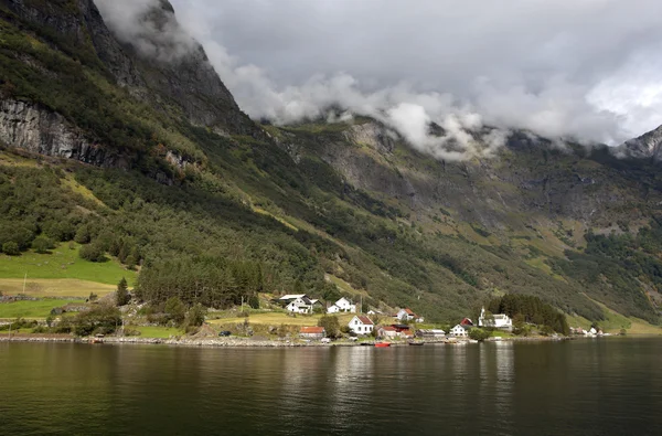 在 Neyroforda 附近的景观。挪威. — 图库照片