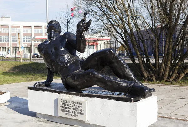 ST. PETERSBURG, RUSSIA - 27 APRILE 2015: Foto di Monumento ai caduti nella guerra con la Finlandia . — Foto Stock