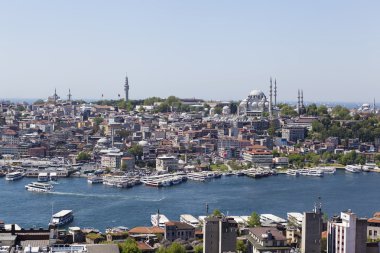 Istanbul 'un Avrupa yakasında. Gözlem güverte Galata Kulesi manzarası. Türkiye.