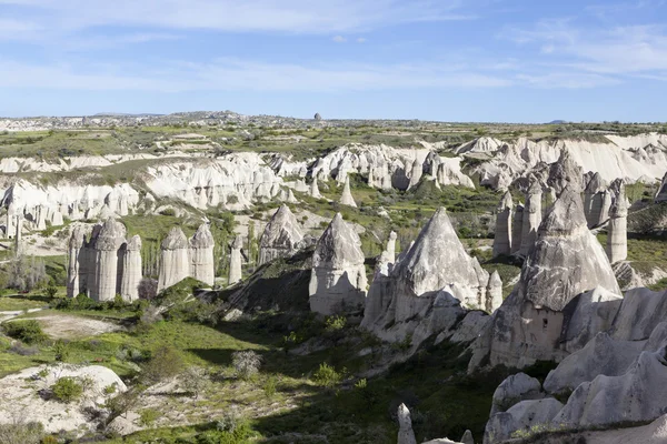 Rocas en el valle del amor. Capadocia. Turquía — Foto de Stock