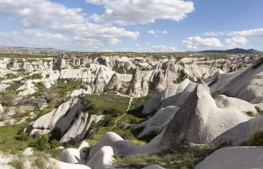 Kapadokya. Güvercin Vadisi ile ayrışma şartını.