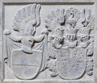 Lednice, Çek Cumhuriyeti - 03 Eylül 2015: Liechtenstein Prens, fotoğraf armasının üzerinde kalenin Lednice.