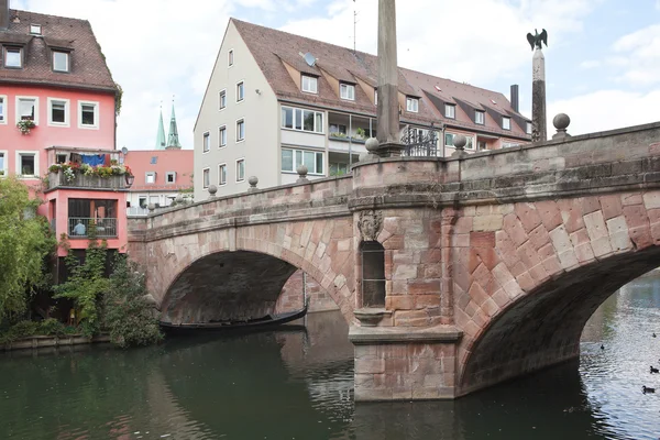 Jembatan Charles Atas (Karlsbruecke). Nuremberg. Jerman . — Stok Foto