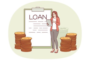 Borç sözleşmesi, emlak satın almak için kredi alan bir kadına yakındı. İş kadını avukat aylık ödemeyi unutmamak için kredi belgelerini kontrol ediyor..