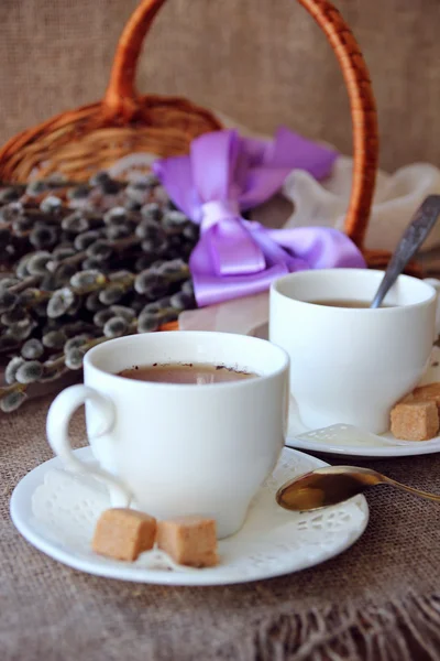 Dos tazas de té y azúcar . — Foto de Stock