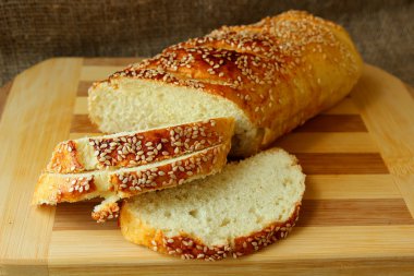 taze ev yapımı ekmek susam ile tepesinde